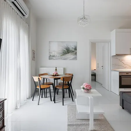 Apartment Blanc, 2bd In Center *