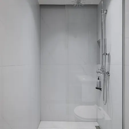 Apartment Blanc, 2bd In Center Thessaloniki